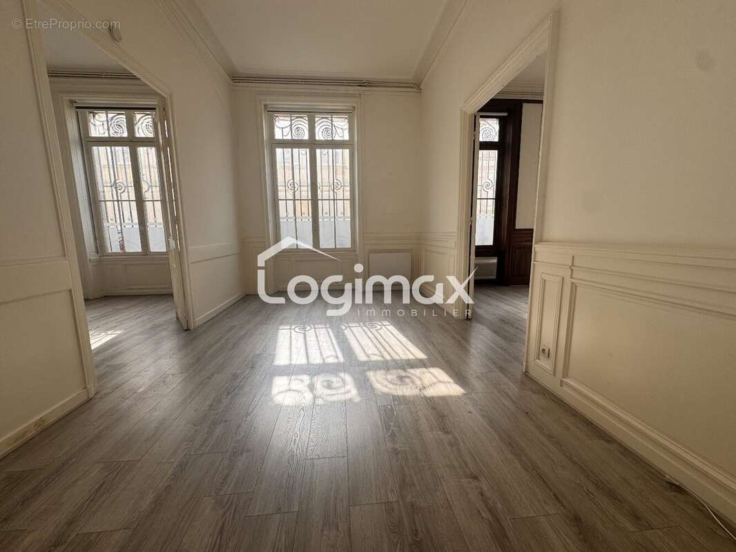 Commerce à LA ROCHELLE