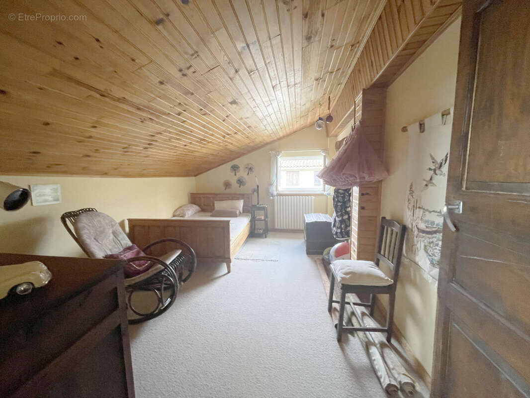 Maison à PUYDARRIEUX