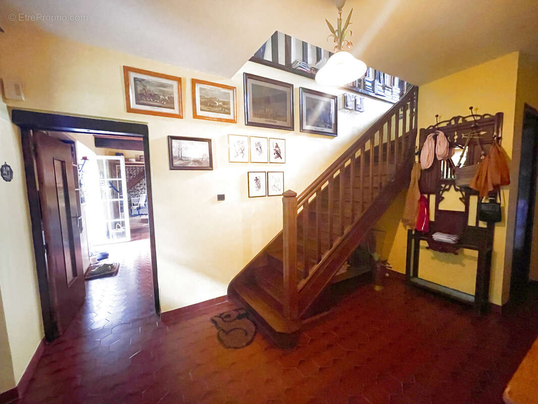 Maison à PUYDARRIEUX