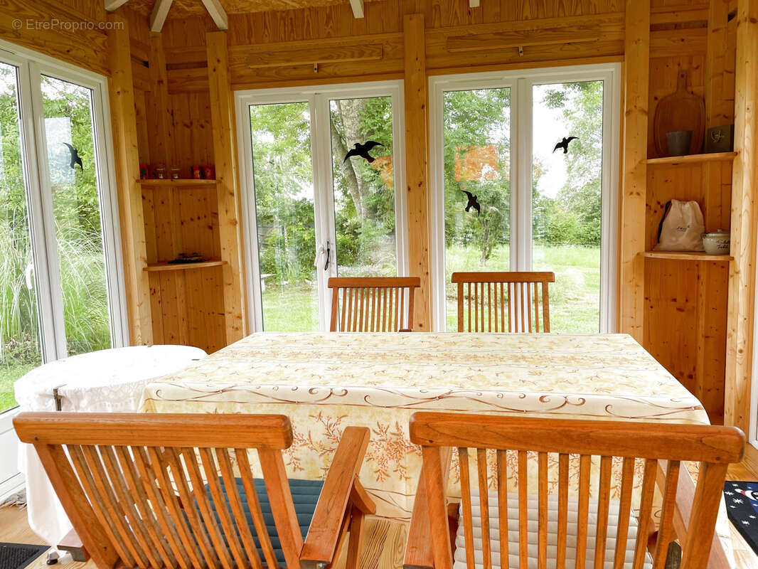 Maison à PUYDARRIEUX