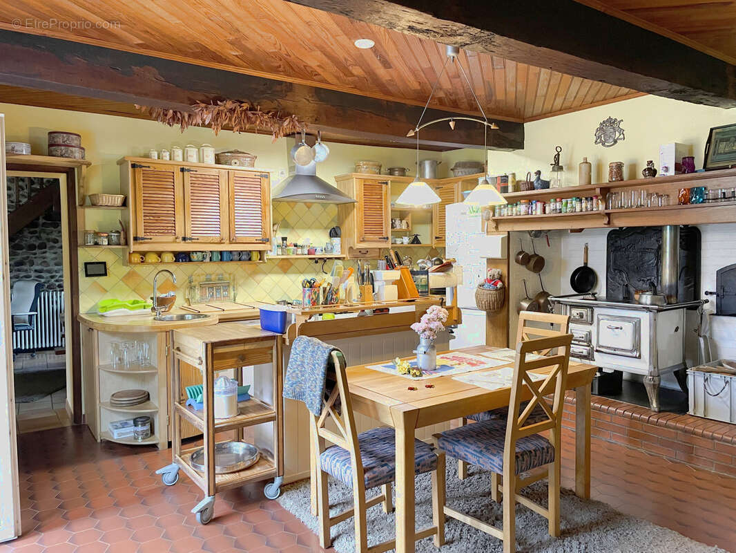 Maison à PUYDARRIEUX