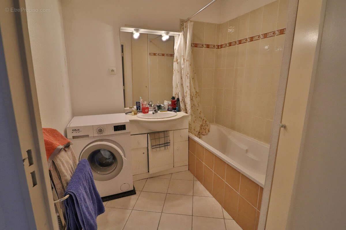 Appartement à NIMES