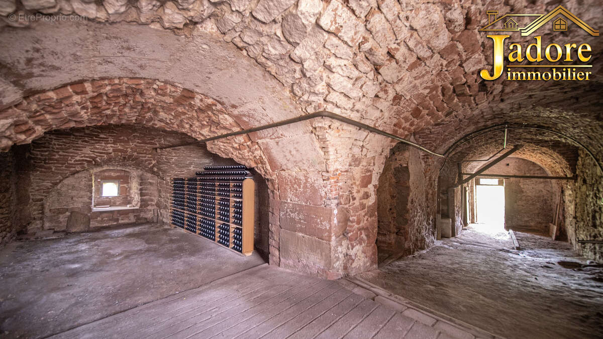 Maison à ETIVAL-CLAIREFONTAINE