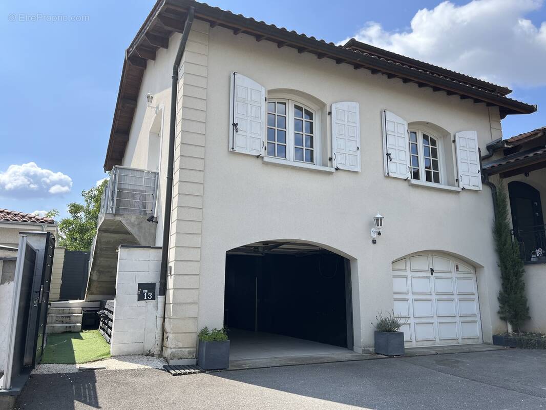 Appartement à COMMUNAY