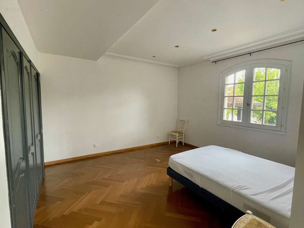 Appartement à COMMUNAY