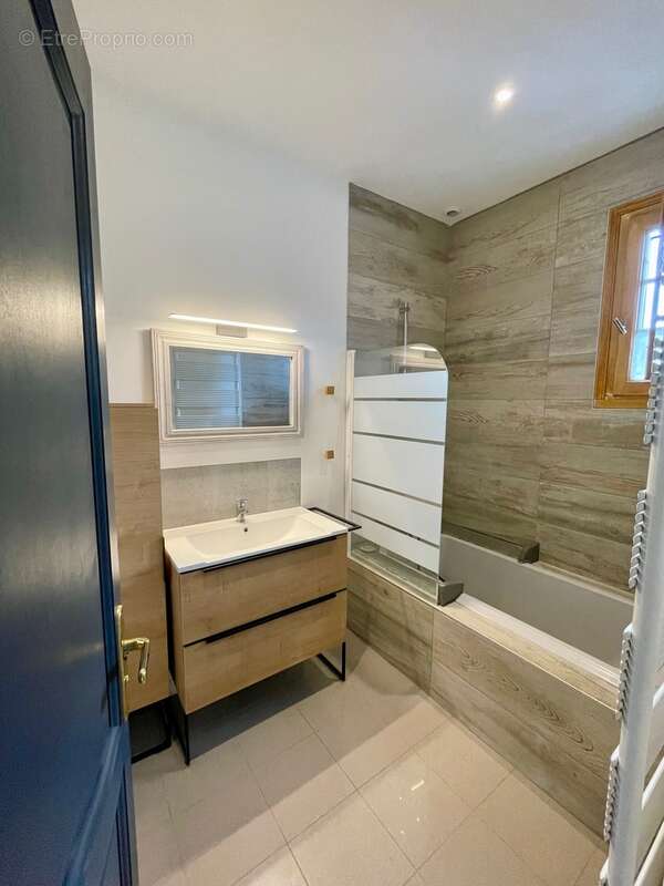 Appartement à COMMUNAY