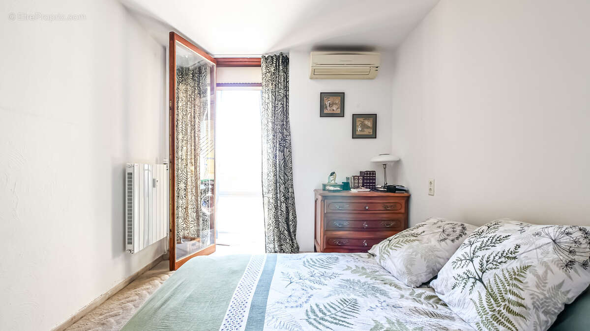 Appartement à HYERES