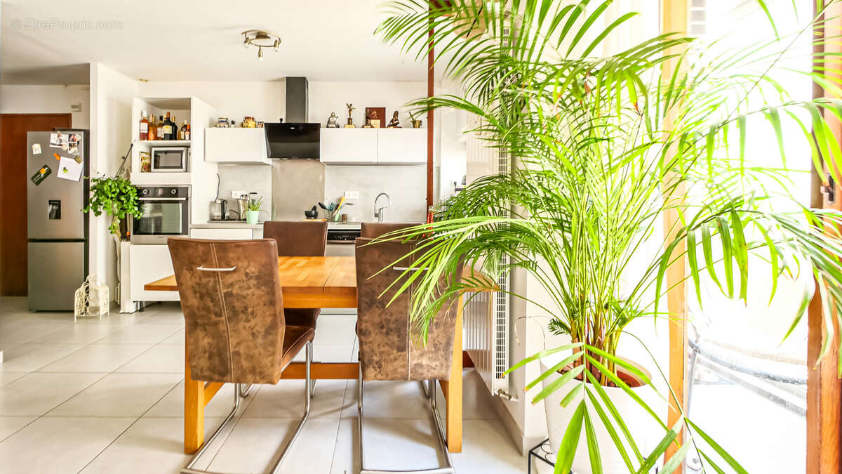 Appartement à HYERES