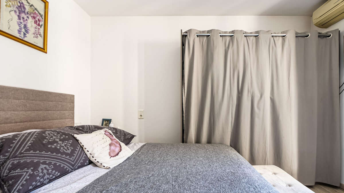 Appartement à HYERES