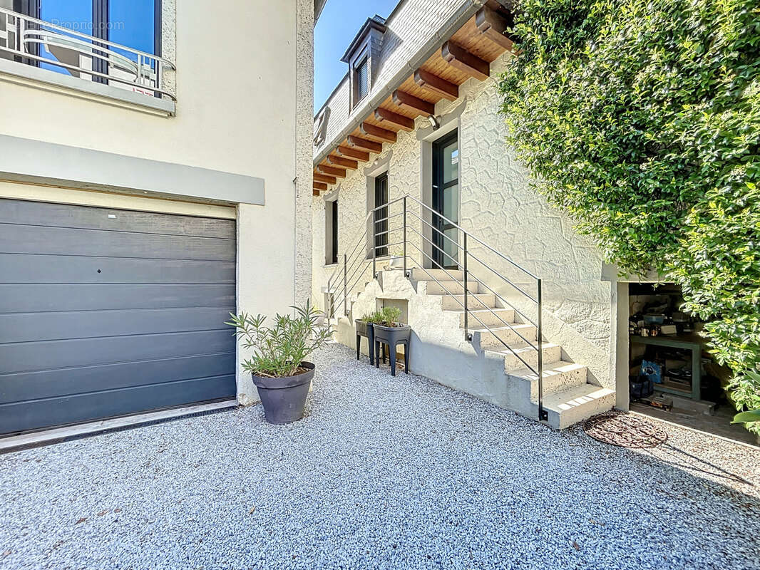 Maison à BRIVE-LA-GAILLARDE