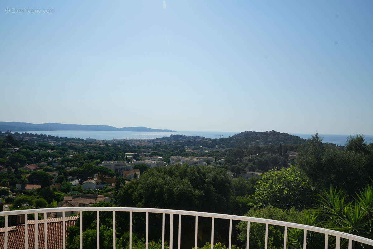 Maison à CAVALAIRE-SUR-MER