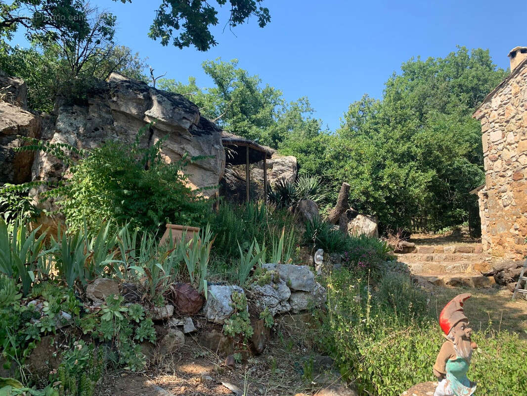 Maison à POUGNADORESSE