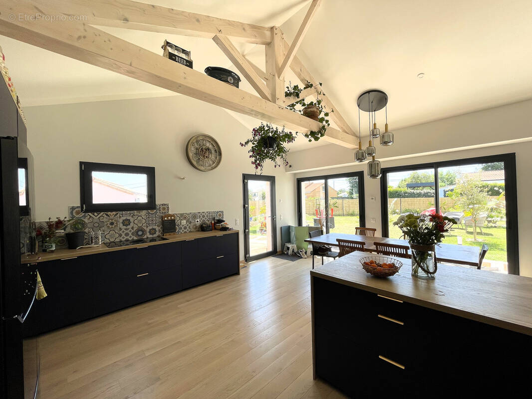 Maison à LA PLAINE-SUR-MER