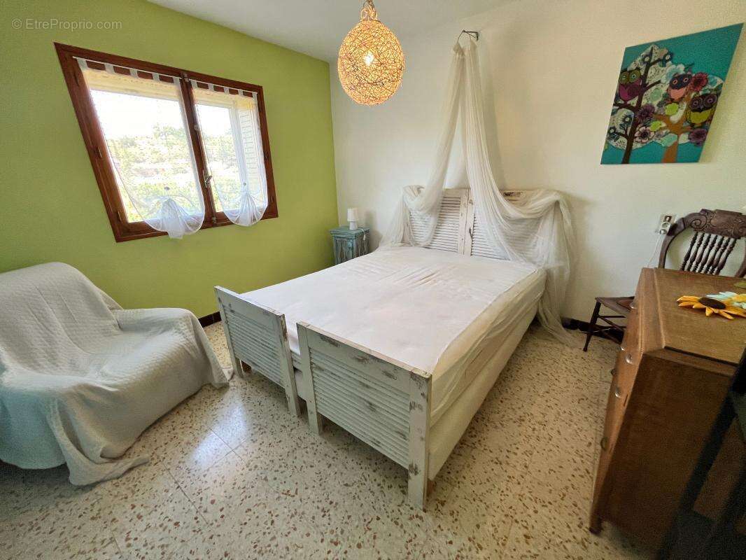 Maison à SAINT-PAUL-LE-JEUNE