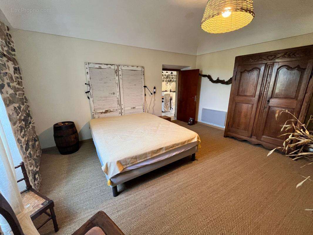 Maison à SAINT-PAUL-LE-JEUNE