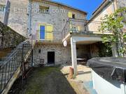 Maison à SAINT-PAUL-LE-JEUNE