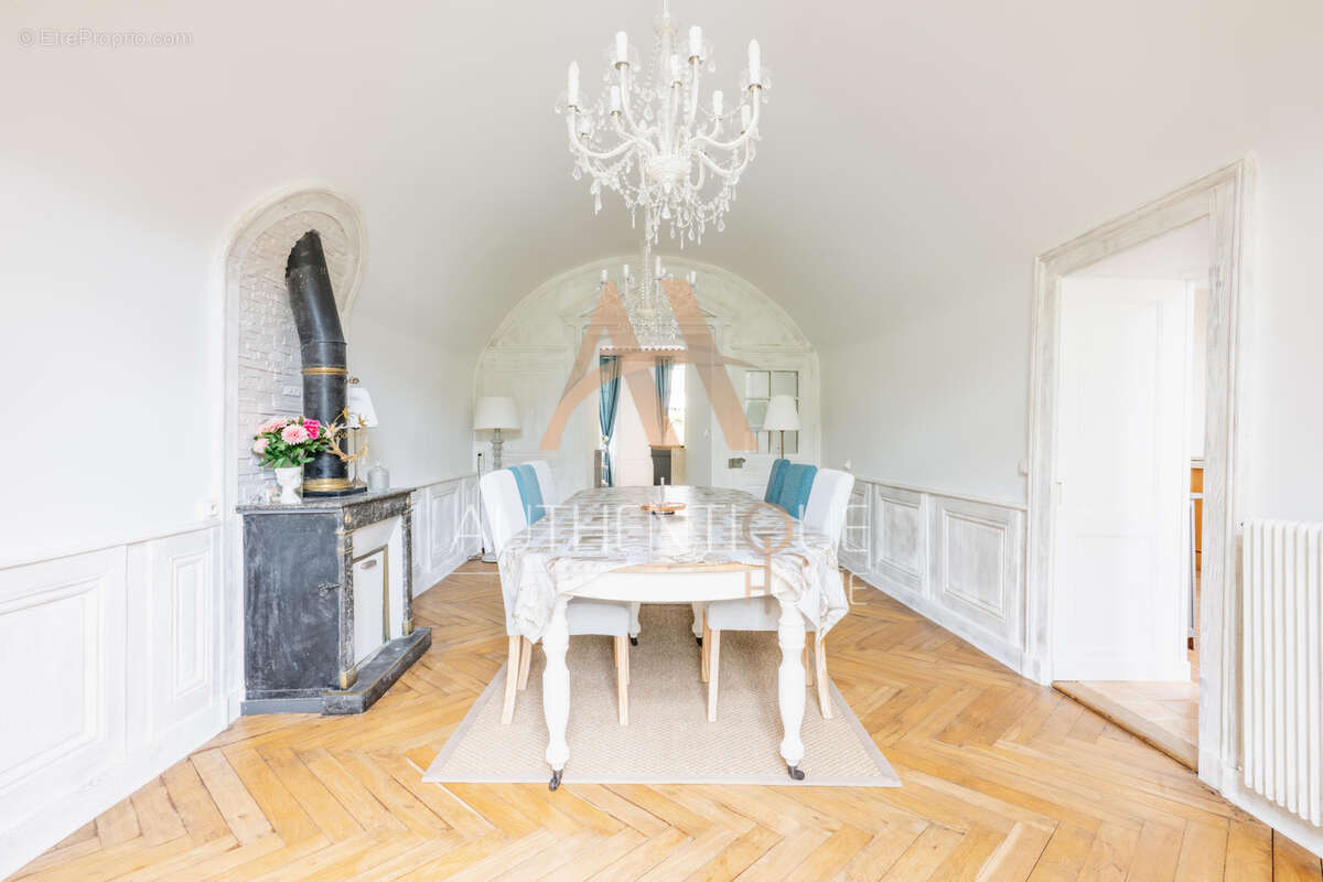 Maison à MOUTHIER-HAUTE-PIERRE