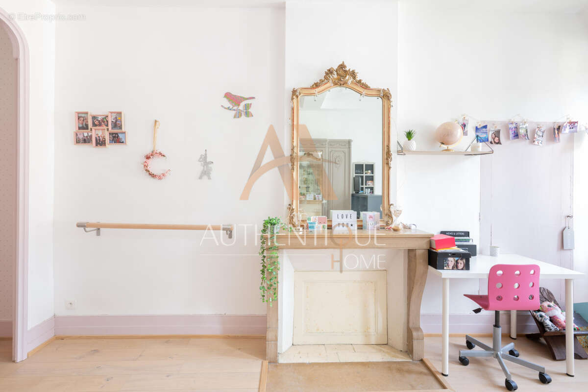 Maison à MOUTHIER-HAUTE-PIERRE