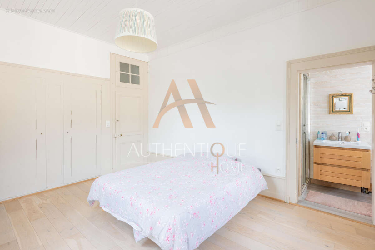 Maison à MOUTHIER-HAUTE-PIERRE