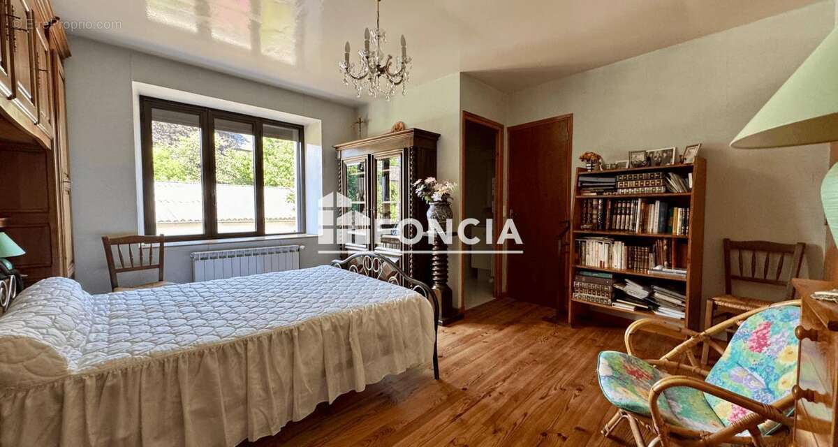 Maison à BERTHOLENE