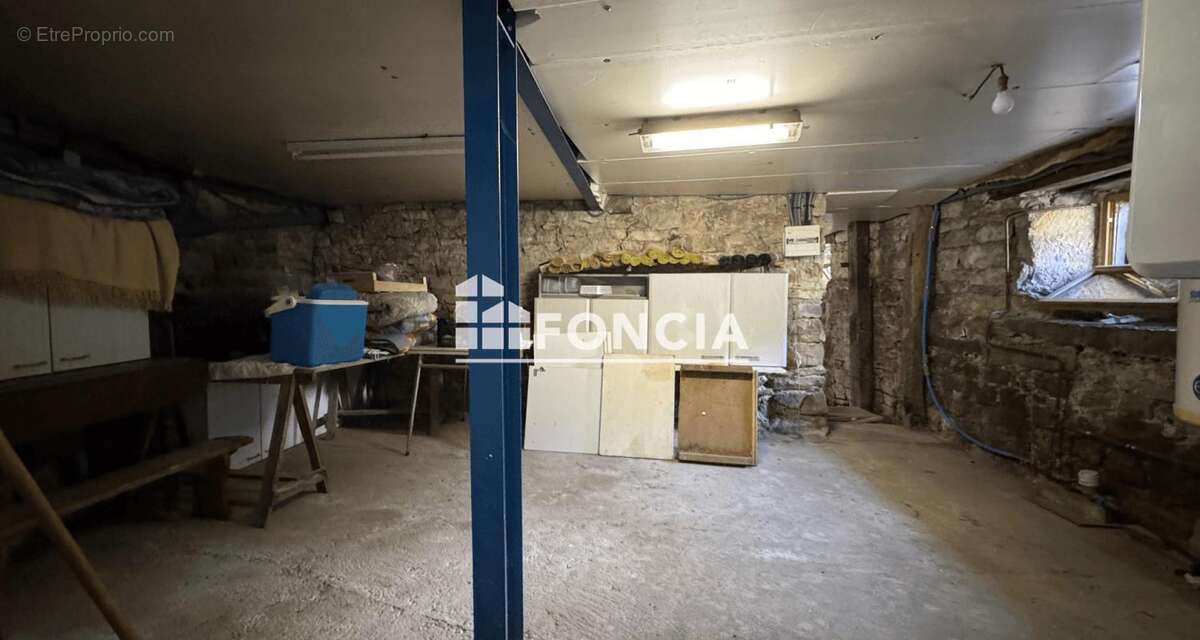 Maison à BERTHOLENE