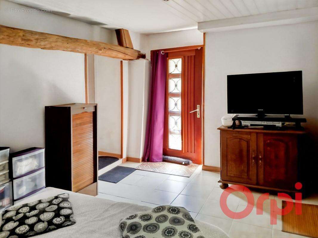 Maison à LURCY-LEVIS