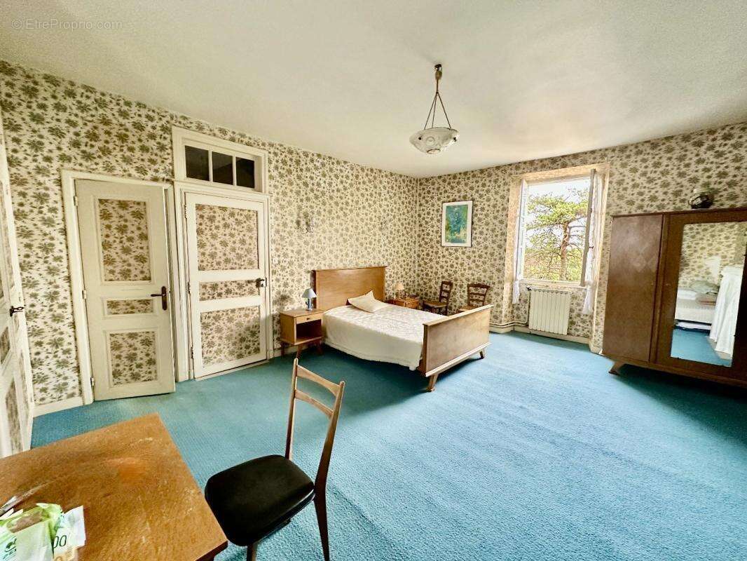 Maison à CRESSENSAC