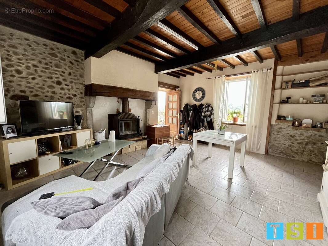 Maison à CAZARIL-TAMBOURES