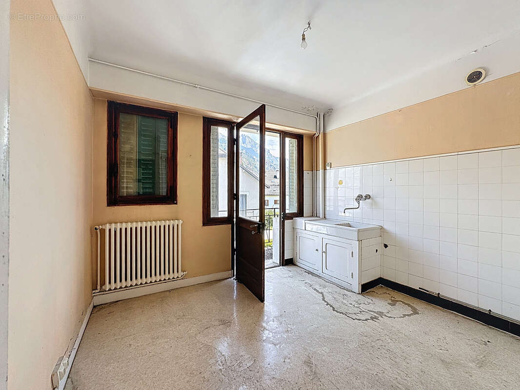 Maison à SAINT-JEAN-DE-MAURIENNE