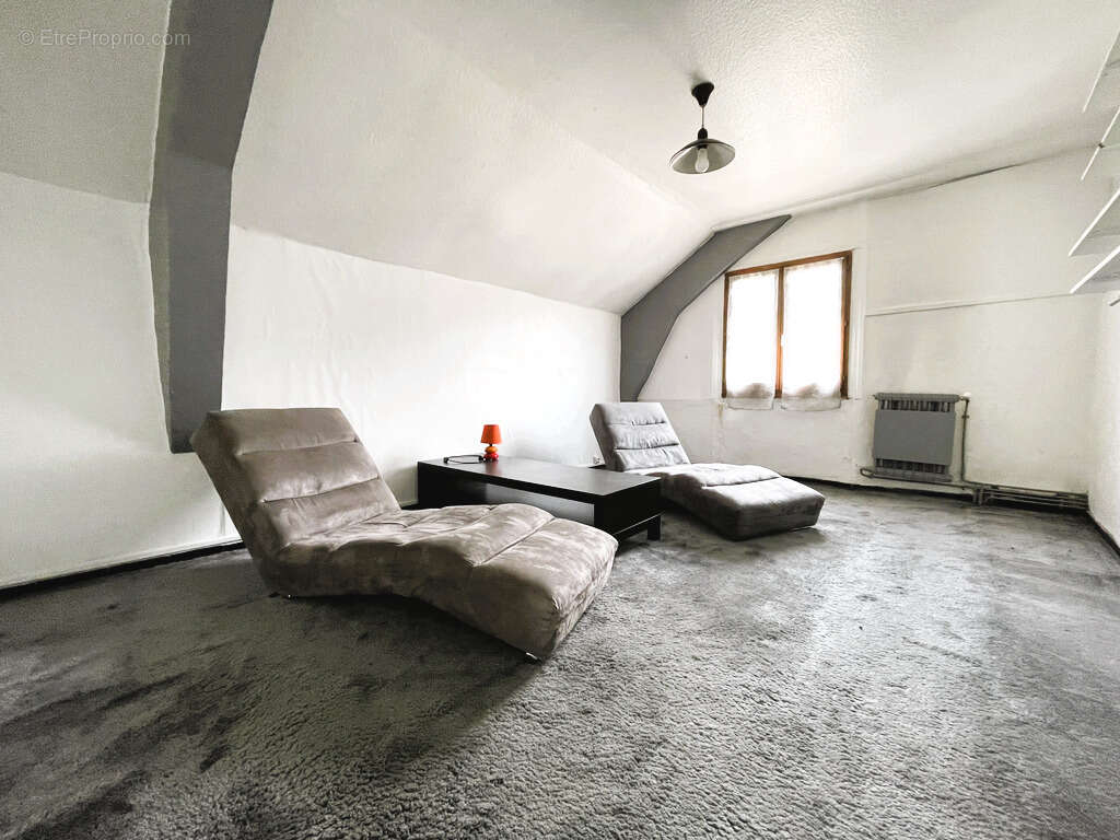 Appartement à VILLARD-BONNOT