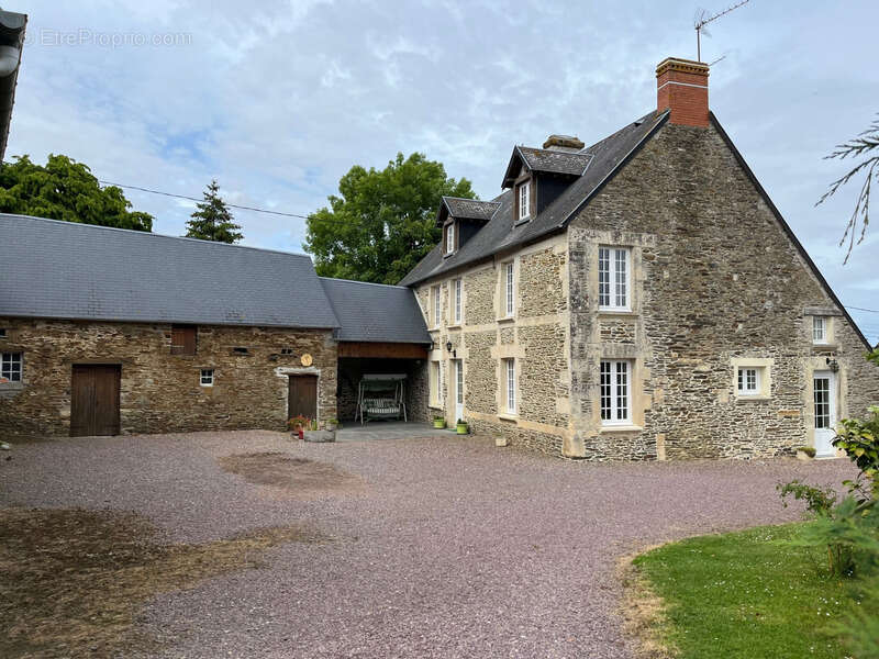 Maison à EPINAY-SUR-ODON