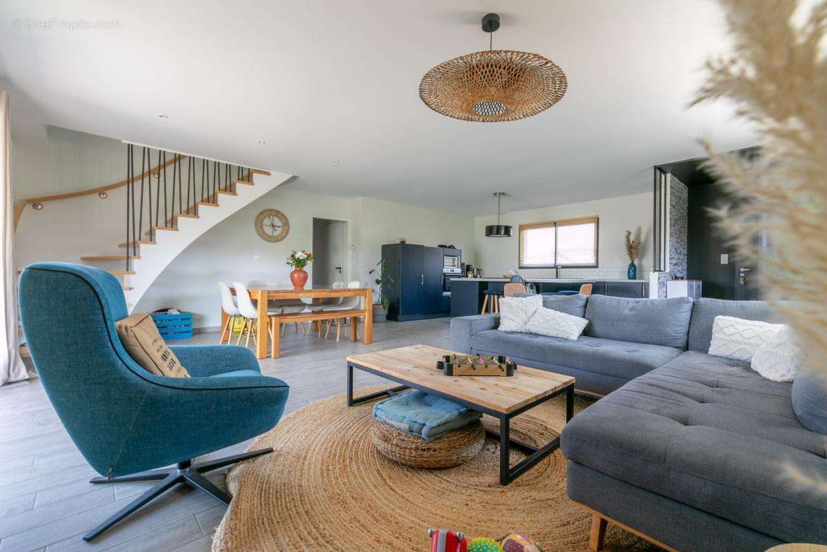 Maison à NORT-SUR-ERDRE