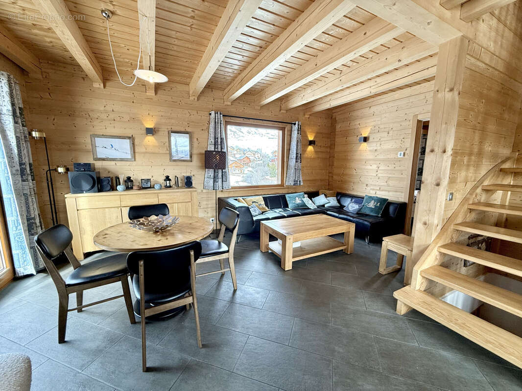 Maison à FONTCOUVERTE-LA-TOUSSUIRE