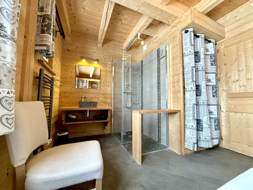 Maison à FONTCOUVERTE-LA-TOUSSUIRE