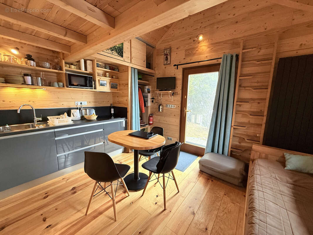 Maison à FONTCOUVERTE-LA-TOUSSUIRE