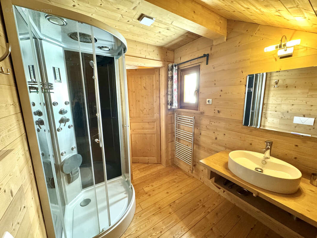 Maison à FONTCOUVERTE-LA-TOUSSUIRE