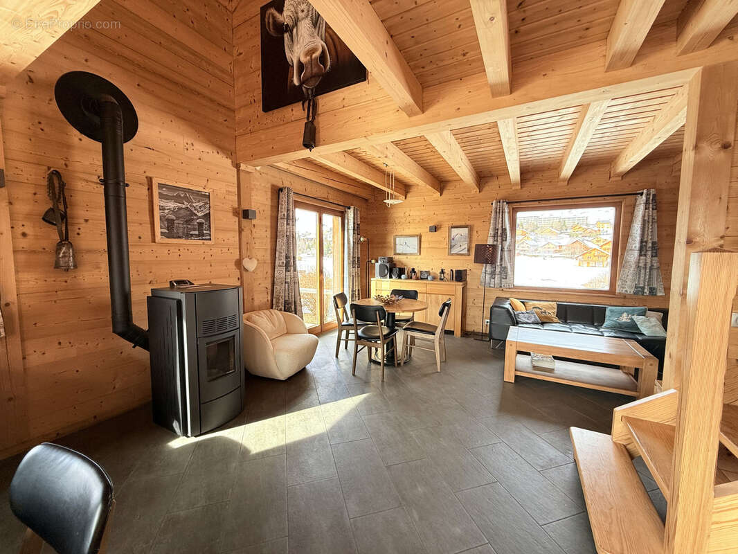 Maison à FONTCOUVERTE-LA-TOUSSUIRE