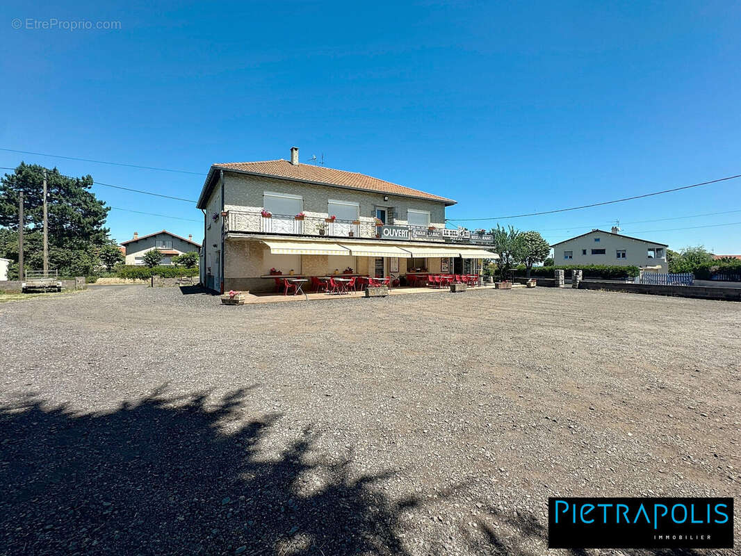 Commerce à LE PUY-EN-VELAY