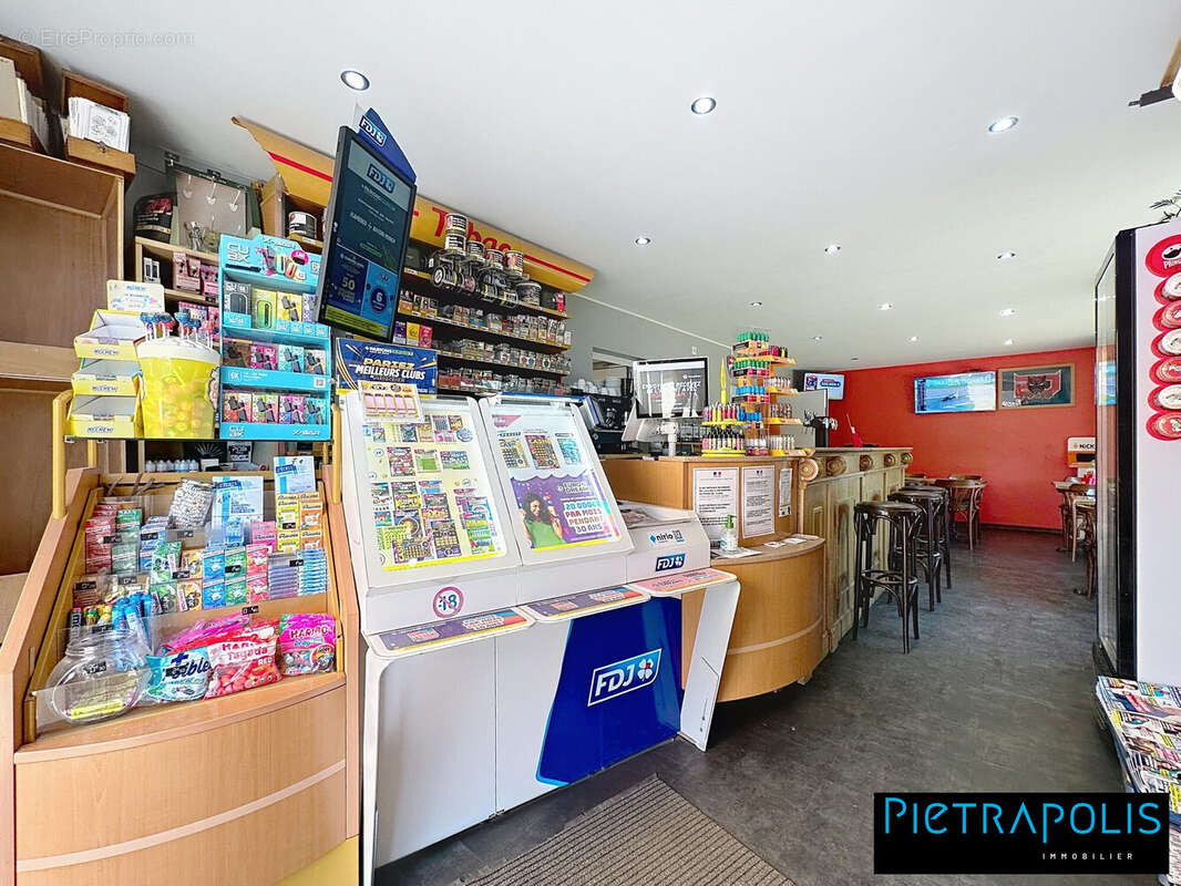 Commerce à LE PUY-EN-VELAY