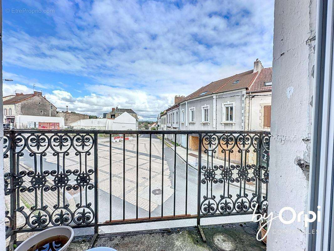 Maison à SAINT-ELOY-LES-MINES