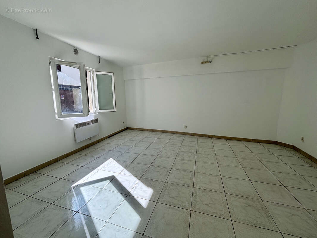 Maison à PRADES-LE-LEZ