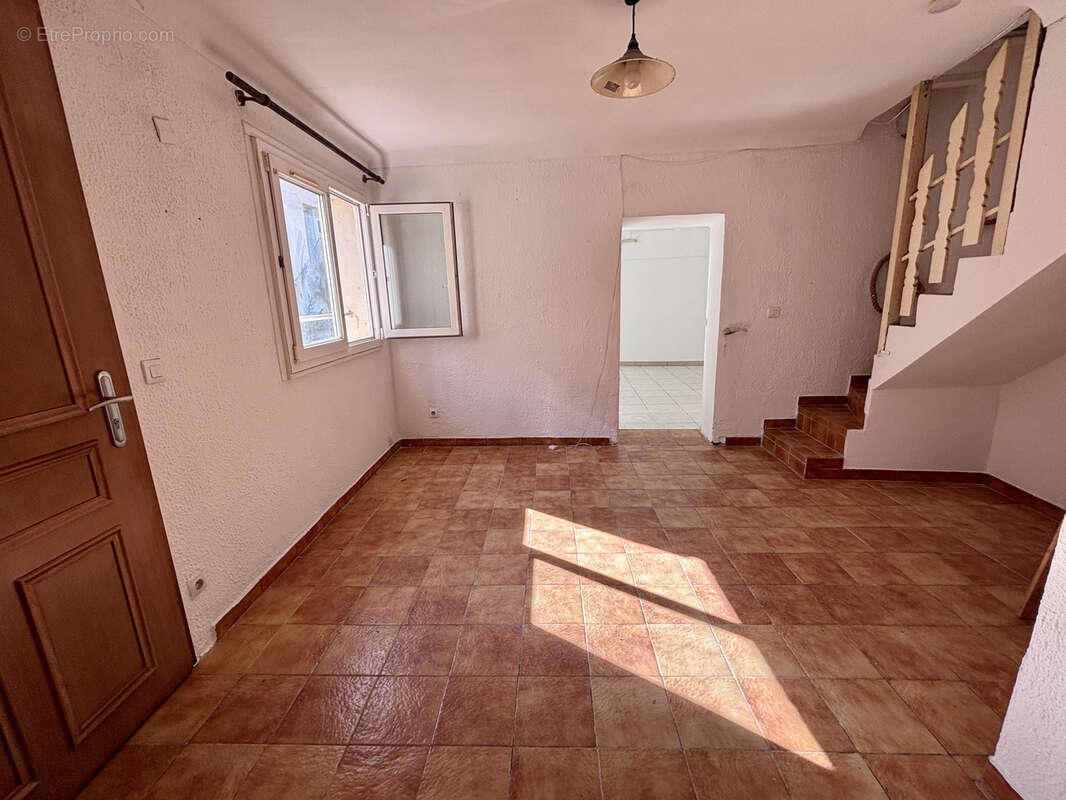 Maison à PRADES-LE-LEZ