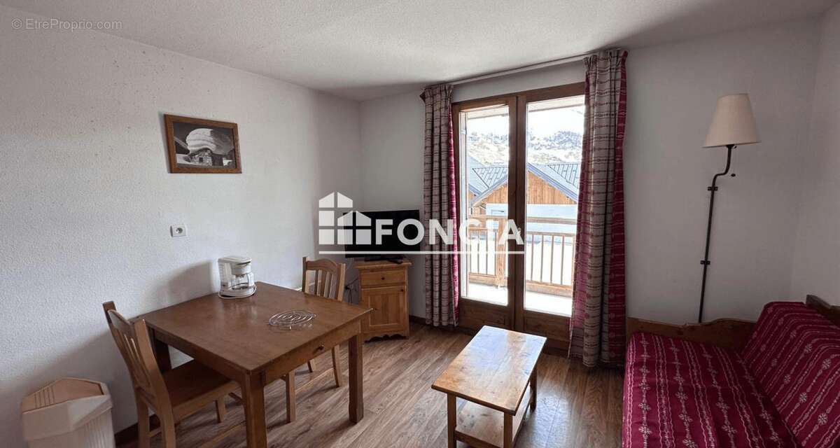 Appartement à ALBIEZ-MONTROND