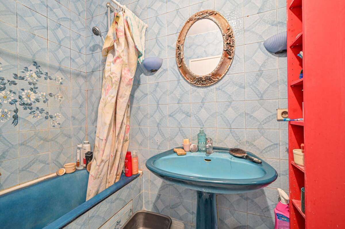 Appartement à PARIS-19E