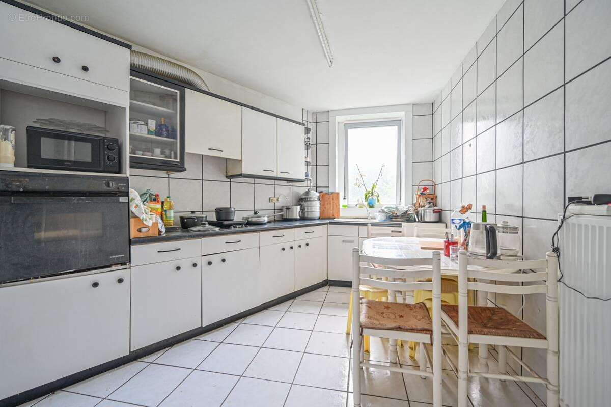 Appartement à PARIS-19E