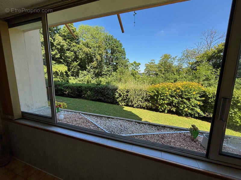 Appartement à CANTELEU