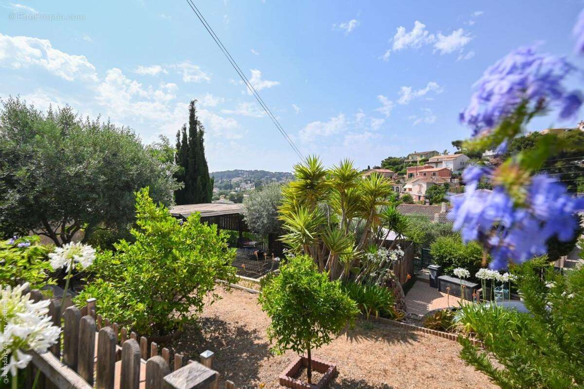 Maison à LA SEYNE-SUR-MER