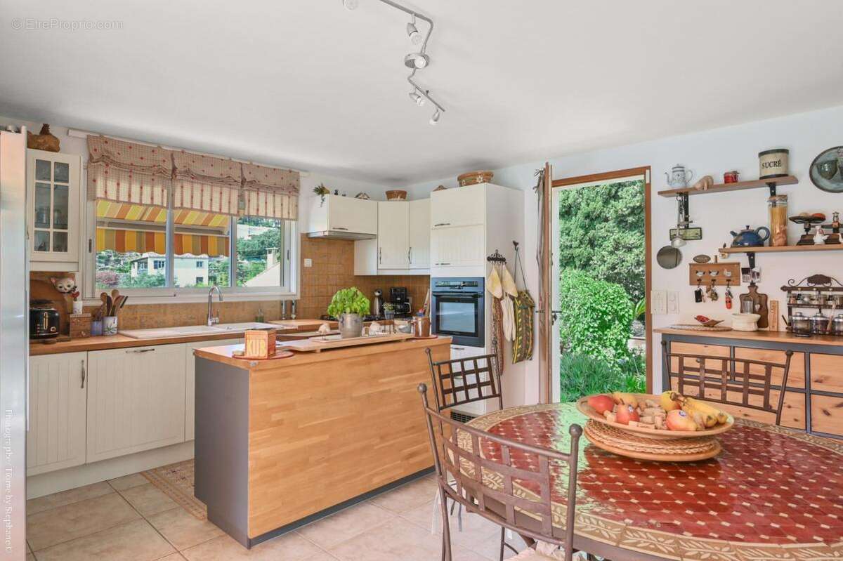 Maison à LA SEYNE-SUR-MER