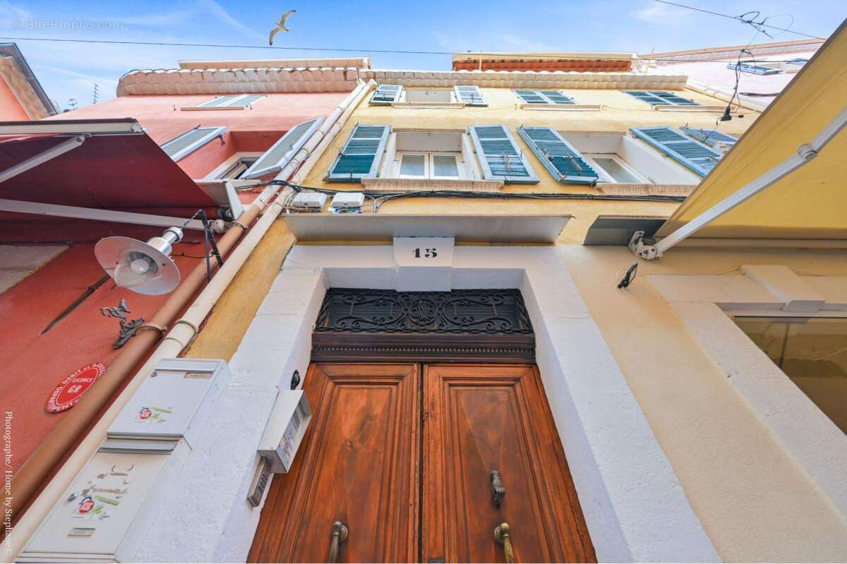 Appartement à SANARY-SUR-MER