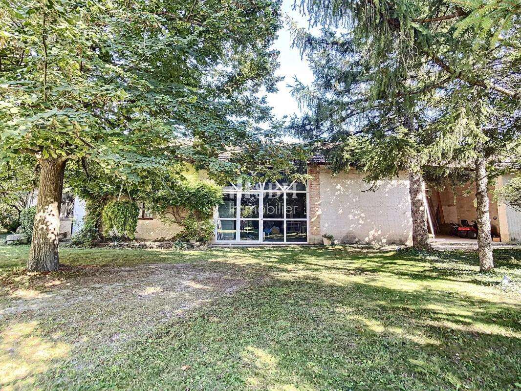 Maison à PERNES-LES-FONTAINES